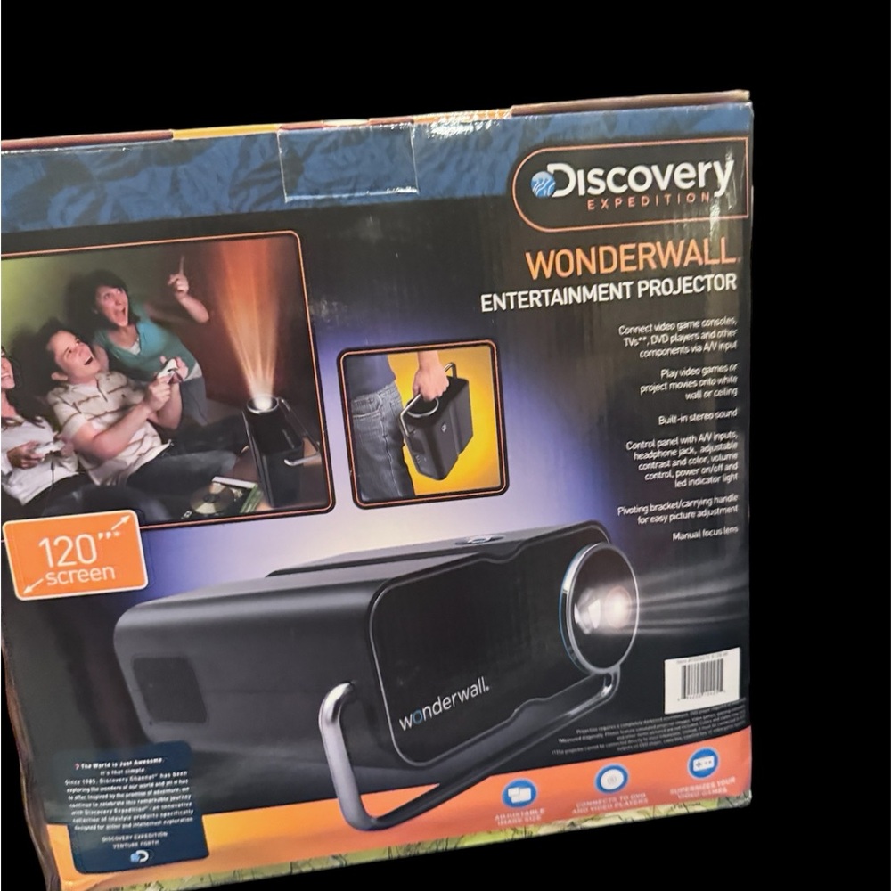Discovery Wonderwall projector NEw In Box